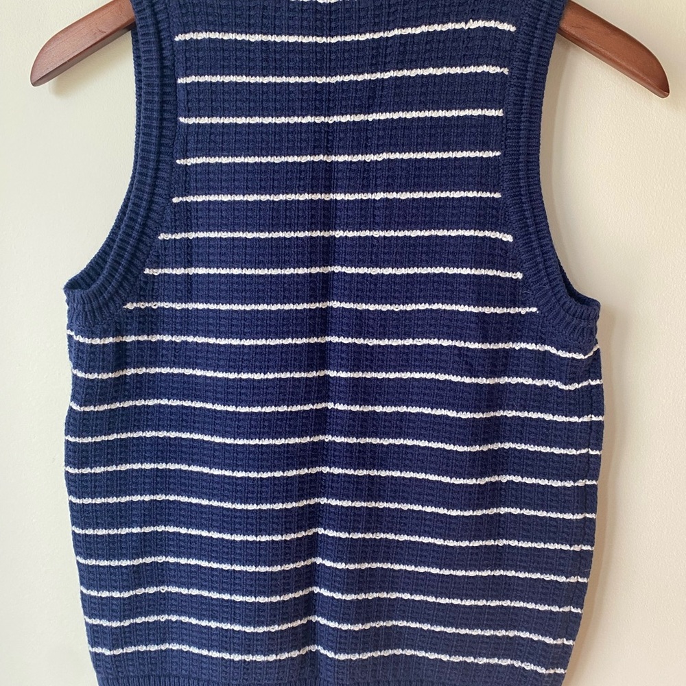 Vineyard Vines Womens Navy and White Striped Knit sleeveless sweater NWT size S - Picture 2 of 8